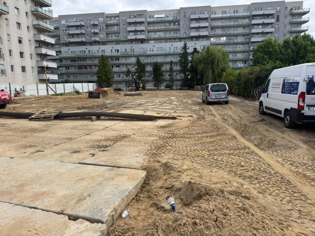 Inwestycja usługowo mieszkaniowa | Reda ul. Obwodowa 11 budowa apartamentow reda przygotowanie elewacji 96 2026 08 24